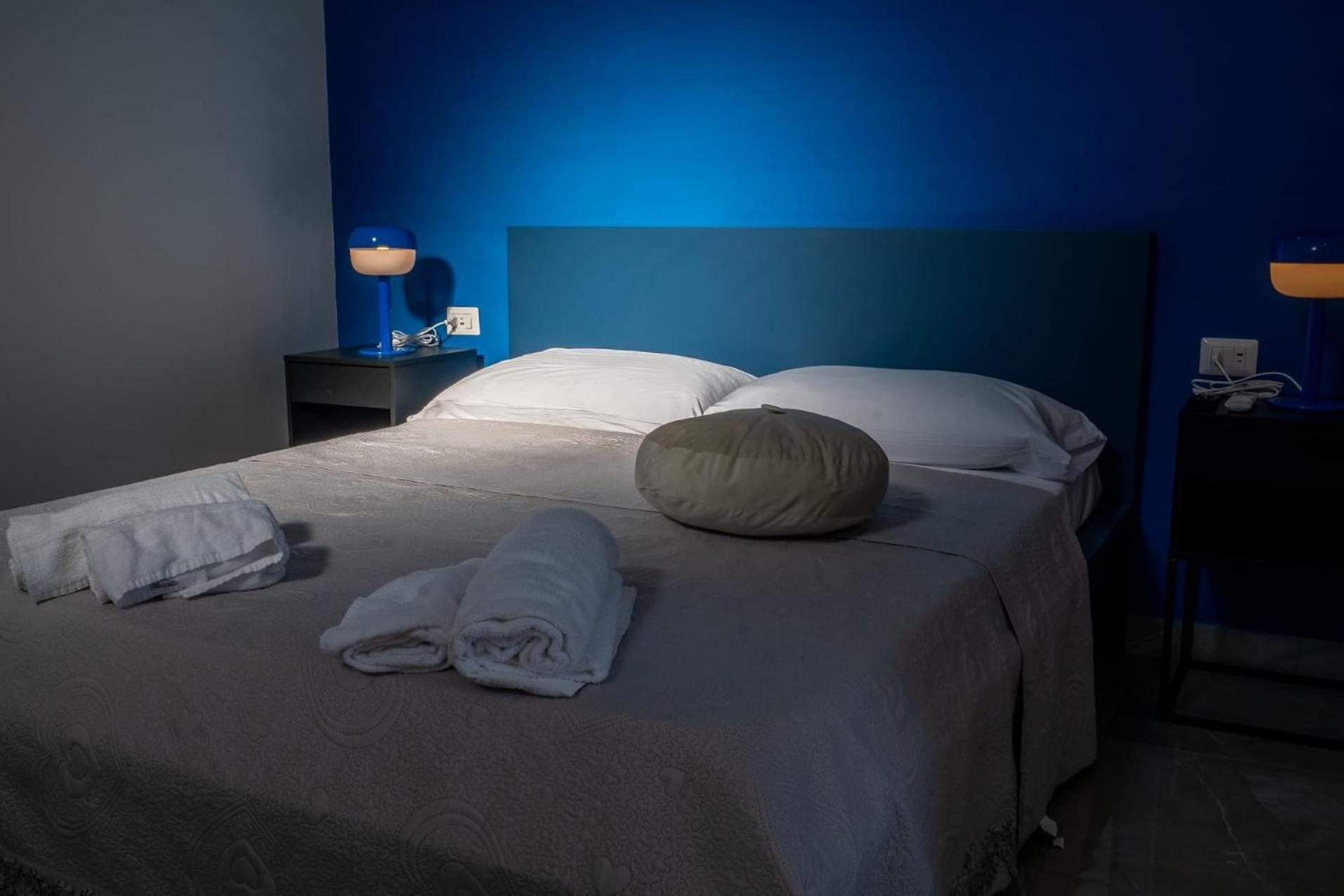 Vesuvio Capodichino Blu Apartment Naples